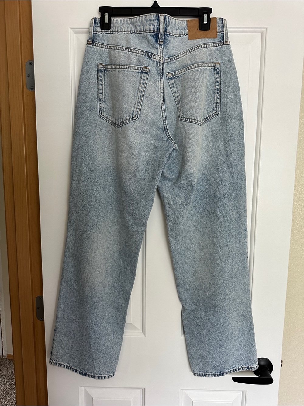 H&M Light Blue Wide Leg Jeans - Picture 3 of 3